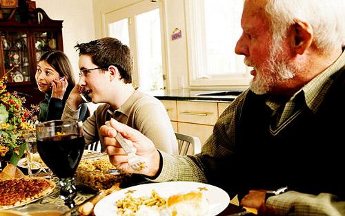 Everything is SO IMPORTANT that you CAN'T POSSIBLY leave your PHONE for TWENTY MINUTES while you sit down with your family to enjoy a nice meal. WHAT IF SOMEONE CALLS?! WHAT IF SOMEONE TWEETS?!
(1 POINT)