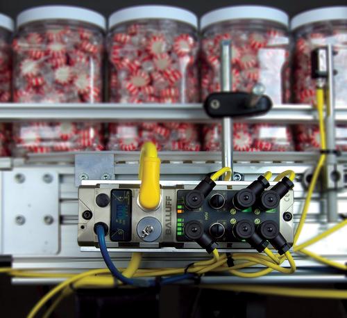 Types of distributed modular I/O slave devices that use IO-Link communications include specialty sensors for measurement, position, and color detection, valve manifold control, and industrial RFID processors and heads.