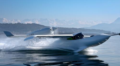LISA Airplanes conducts flight tests of its high-speed, long-distance AKOYA amphibious skiplane, whose structures are made primarily of composites. The plane is shown taking off at low speed from France's Bourget Lake. (Source: LISA Airplanes)