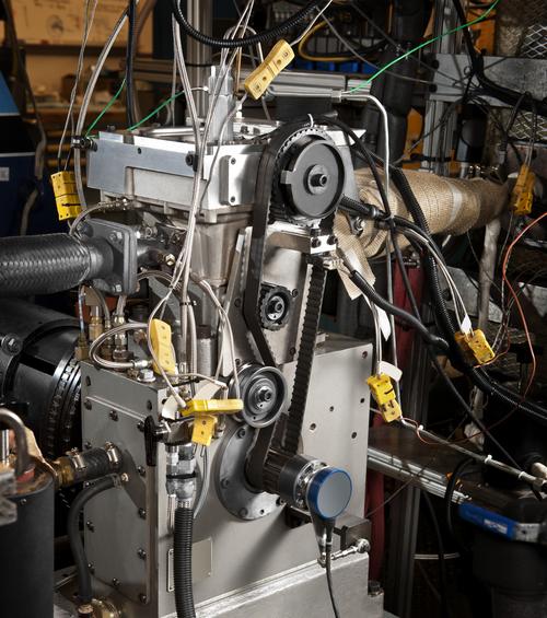 Delphi's gasoline direct injection compression ignition system is still in development, but Delphi engineers say it will offer a big boost in fuel economy while cutting emissions. (Source: Delphi)