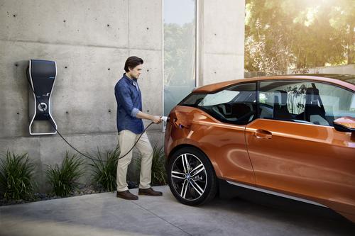 The concept car's battery charges in about three hours. With an optional DC fast-charge system available only at public charging stations, it can charge in less than an hour. (Source: BMW)
