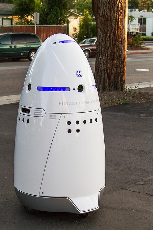 Knightscope's K5 Robot Stops Crime Before it Happens Design News