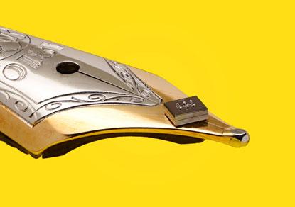 Sand 9's chip-scale design can be flipped and over-molded into the customer's package, along with the device for which it is providing the timing signals.
(Source: Sand 9)