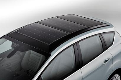 Ford's C-MAX Solar Energi Concept hybrid vehicle has a rooftop solar panel system that uses a Fresnel lens to concentrate sunlight onto the solar cells to boost the sunlight impact by a factor of eight. (Courtesy Ford)