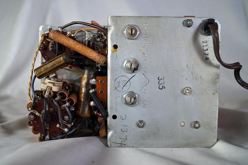 The internals of the unit removed from the case. You can see the calibration system here on the back.