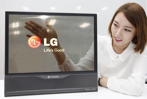 Unlike LCDs, whose typical transmittance is around 10%, LG's device offers a transmittance of 30%.(Source: LG)