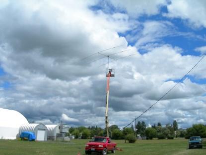 The beam antenna in position. (Click here for a larger image.)