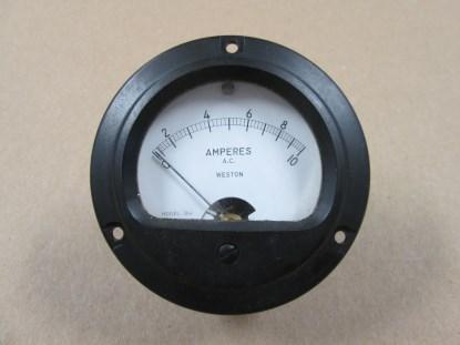 Sad to relate, I cannot use this AC meter in any of my projects, but I can use it to experiment with faceplate creation techniques (Click here to see a larger image.)