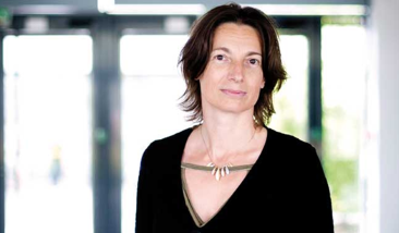 Silicon Researcher Scans Horizon