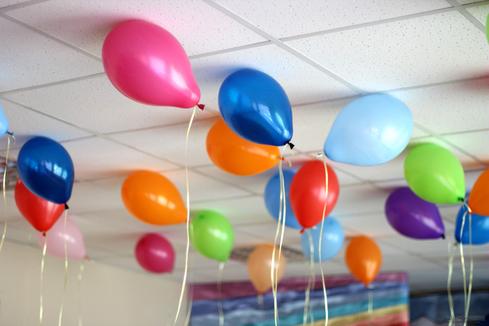 Hitting The Ceiling Slightly more than a quarter of all respondents in the Harris poll (27%) said they lacked upward mobility in their current career. (Image: Torange.us)