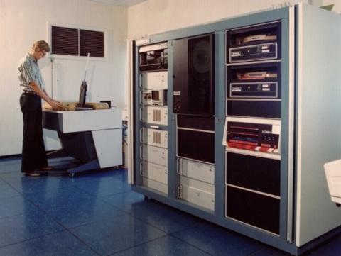 Sven working on the S-3260 test system from Tektronix in the mid-1970s.