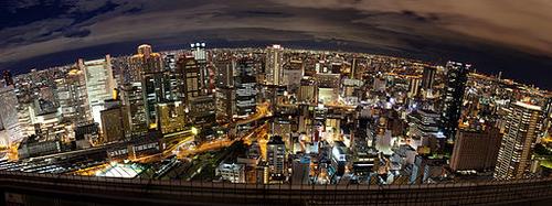 (Photo by Laitr Keiows)