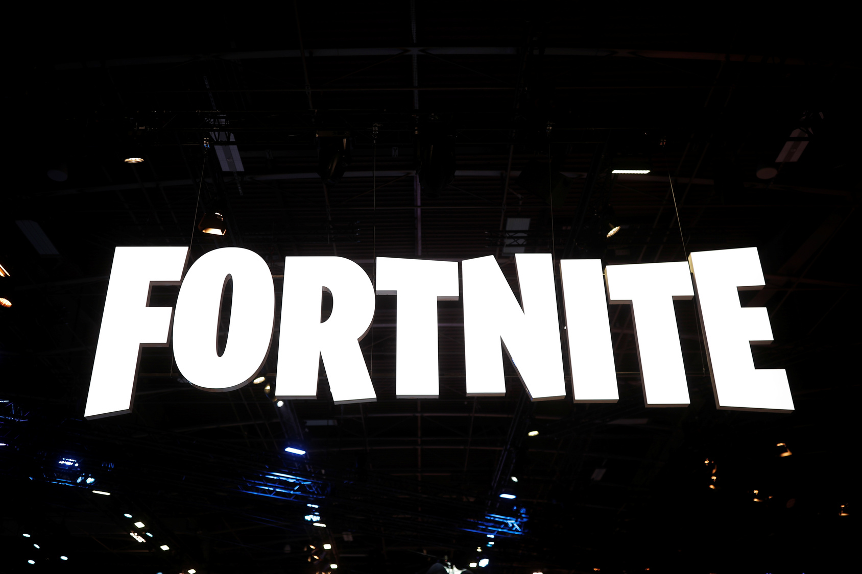 the fortnite logo is seen at the paris games week pgw a trade - memory could not be written fortnite